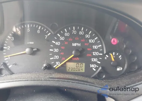 2002 Ford Focus Zx5 from USA, damaged, VIN 3FAFP37392R110450